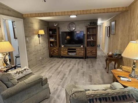 17 Amidon Lane Tamworth NH 03886