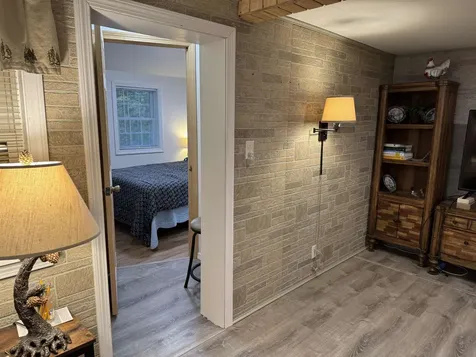 17 Amidon Lane Tamworth NH 03886