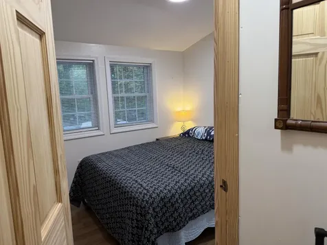 17 Amidon Lane Tamworth NH 03886