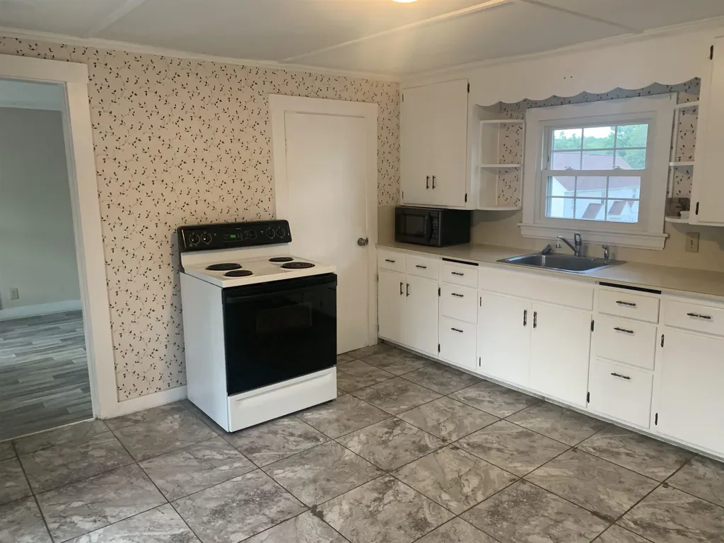 36 Union Street Somersworth NH 03878