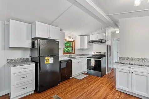 19 Greenbriar Lane Colchester VT 05446