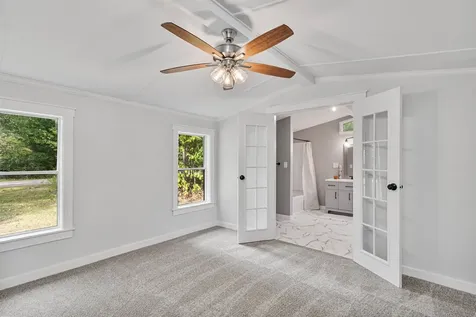 19 Greenbriar Lane Colchester VT 05446