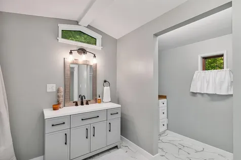 19 Greenbriar Lane Colchester VT 05446