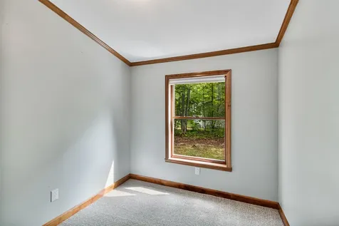 19 Greenbriar Lane Colchester VT 05446