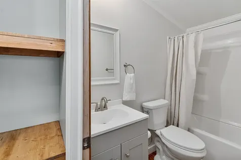 19 Greenbriar Lane Colchester VT 05446