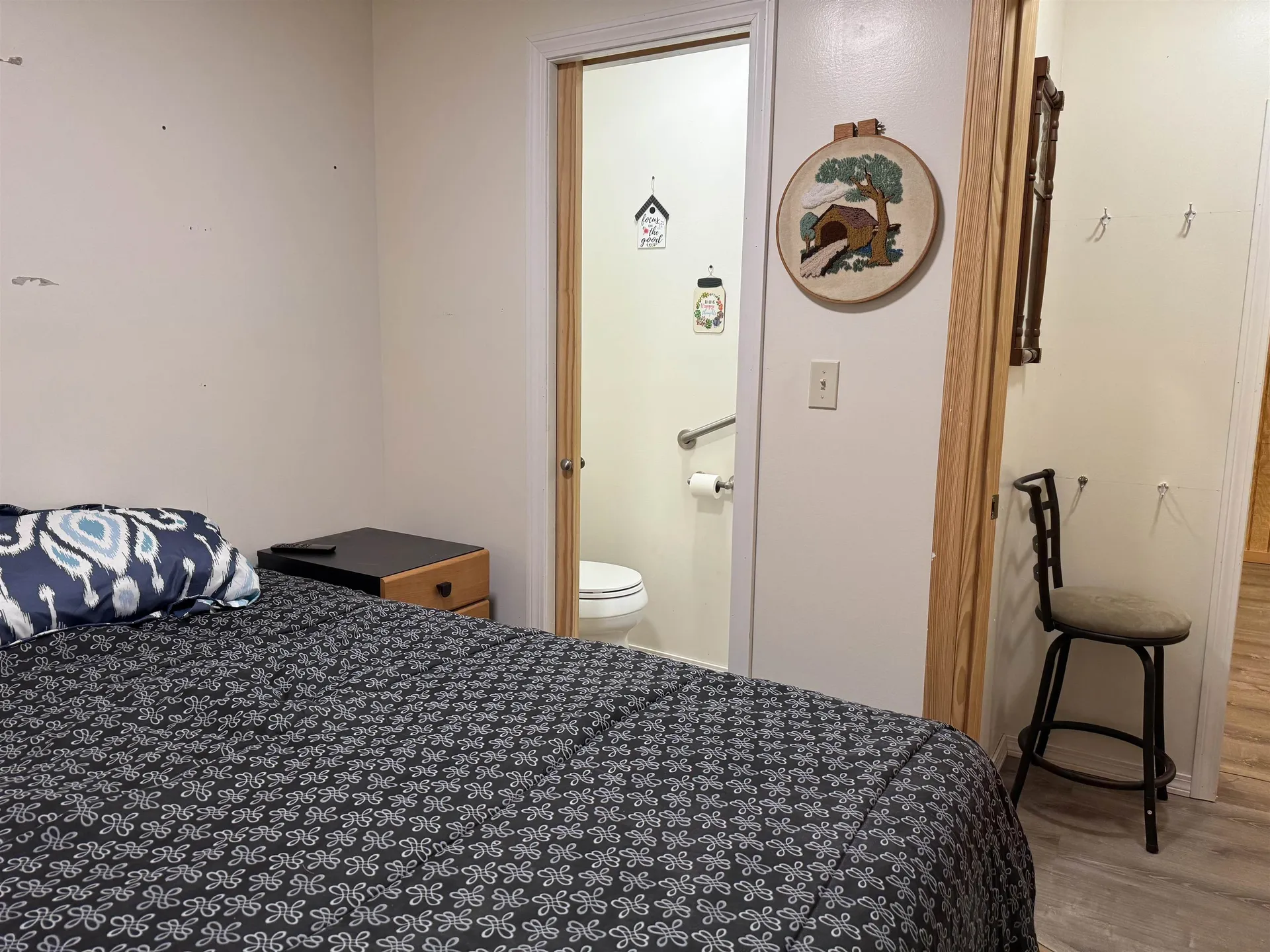 17 Amidon Lane Tamworth NH 03886