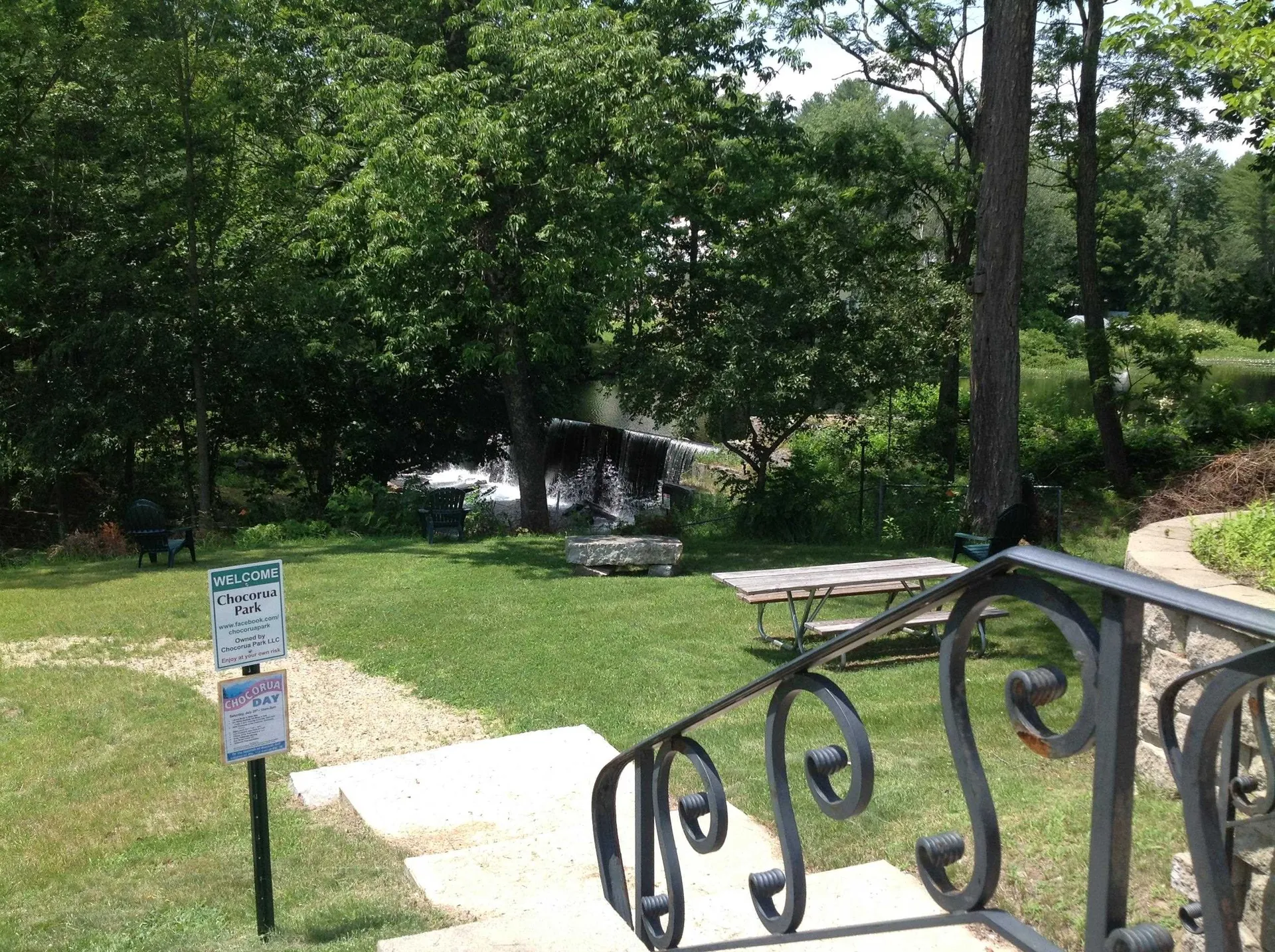 17 Amidon Lane Tamworth NH 03886