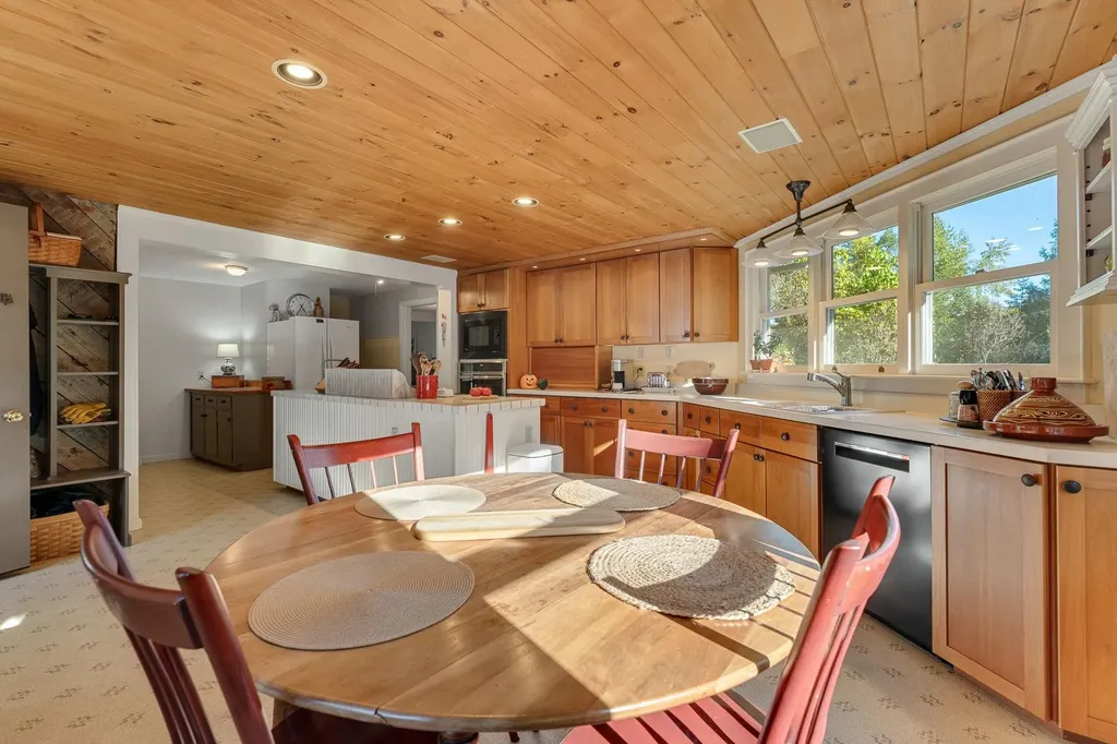 61 Richardson Road Berlin VT 05465