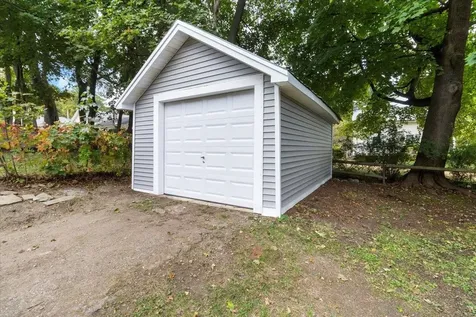 103 Norton Street Bennington VT 05201