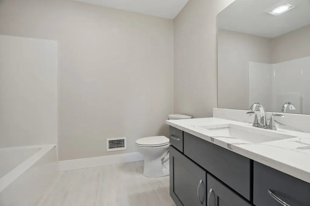 7 Washburn Farm Lane Kittery ME 03905