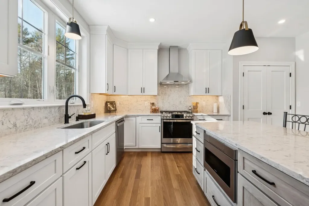 7 Washburn Farm Lane Kittery ME 03905