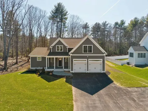 7 Washburn Farm Lane Kittery ME 03905