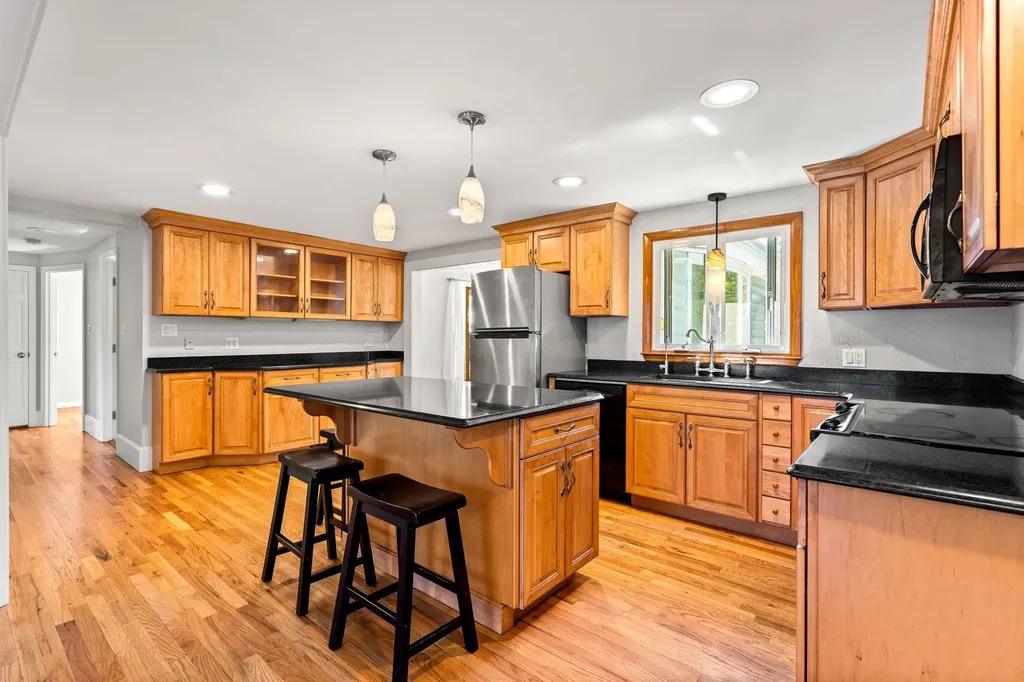 255 Thornton Street Portsmouth NH 03801