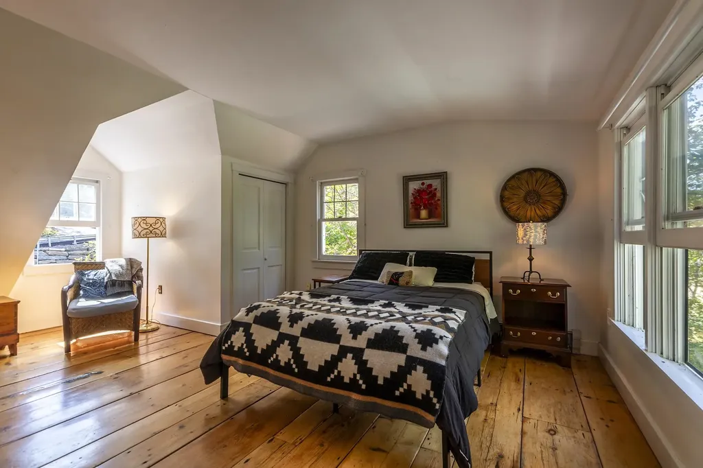 11 1/2 Church Street Woodstock VT 05091