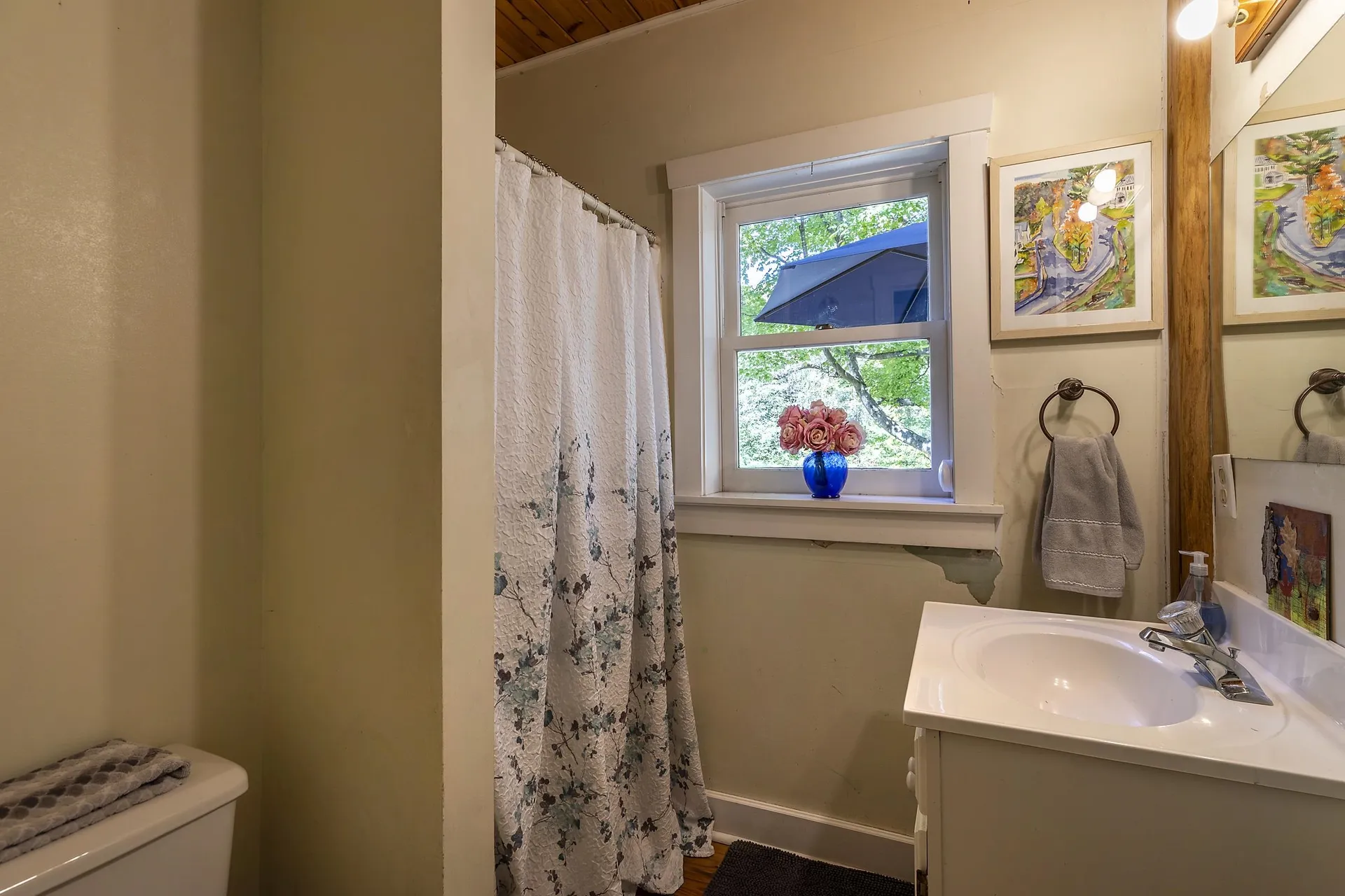 11 1/2 Church Street Woodstock VT 05091