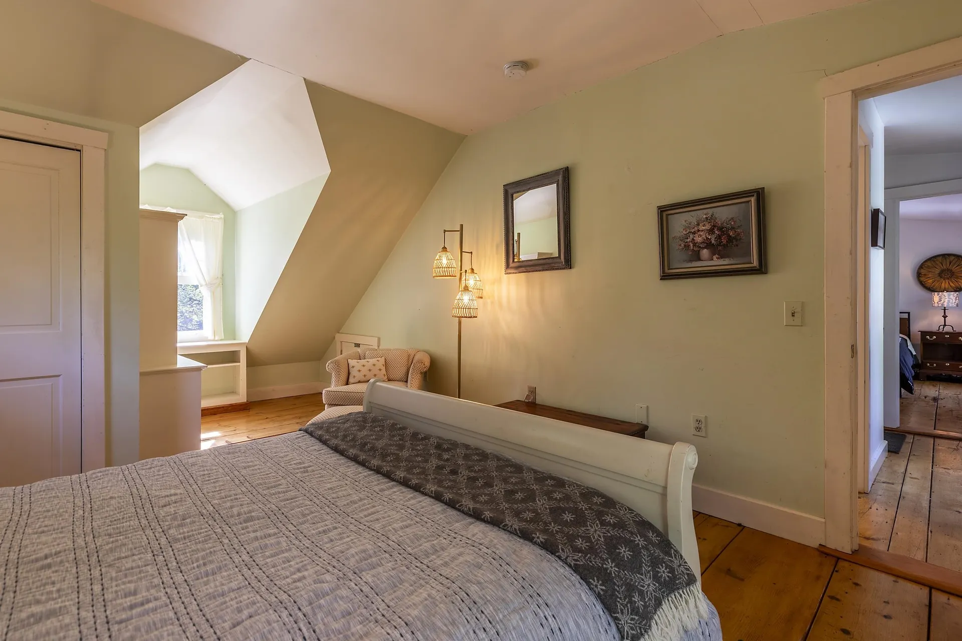 11 1/2 Church Street Woodstock VT 05091