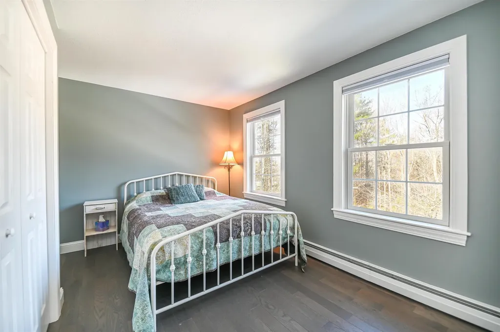 17 Federal Corner Road Tuftonboro NH 03816