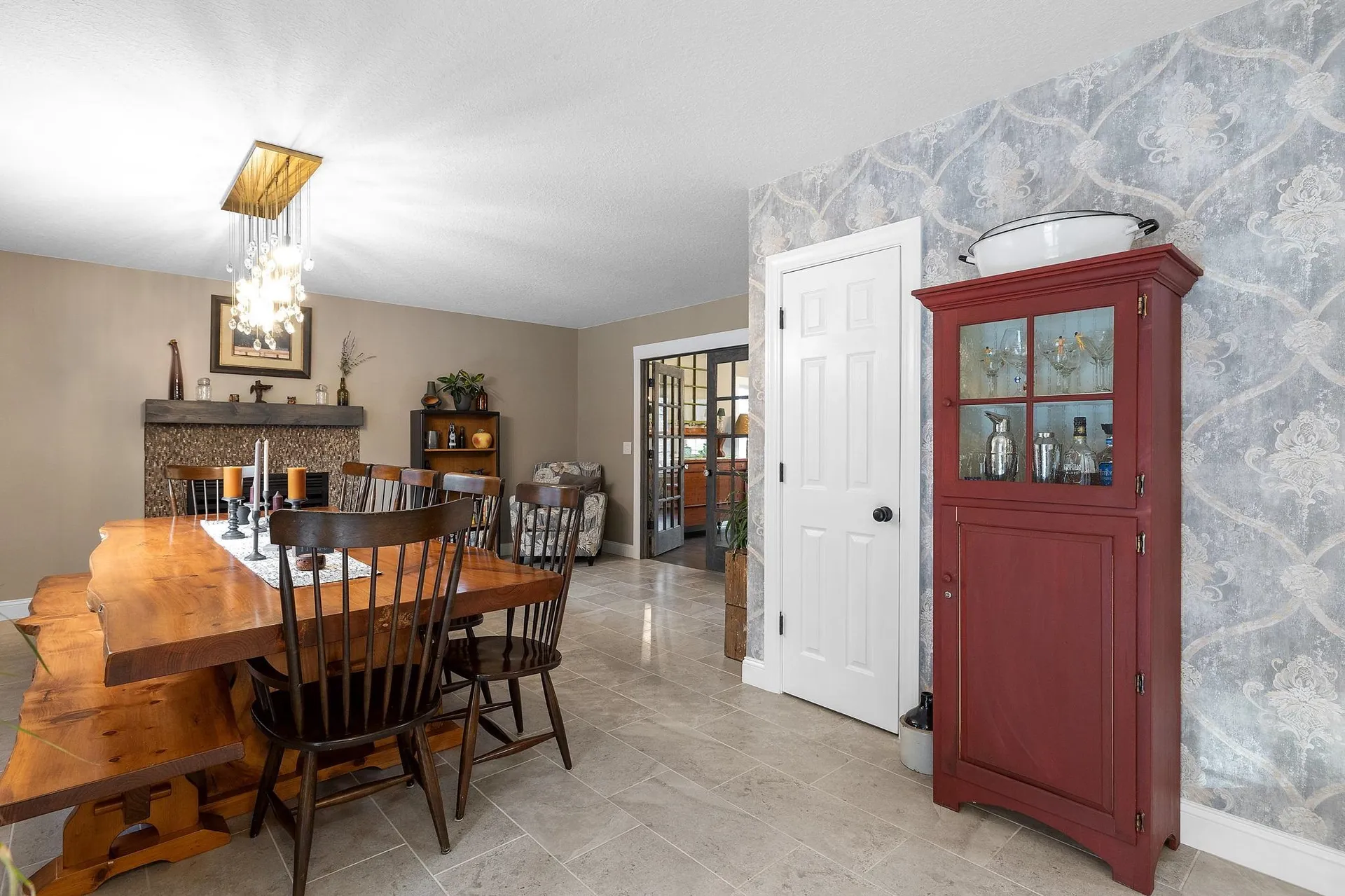 17 Federal Corner Road Tuftonboro NH 03816