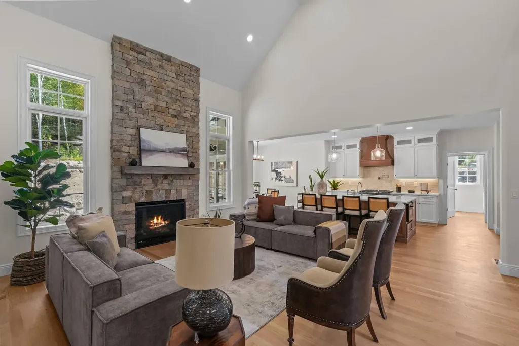 15 Rising Ridge Road Campton NH 03223