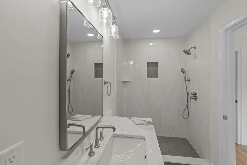 15 Rising Ridge Road Campton NH 03223