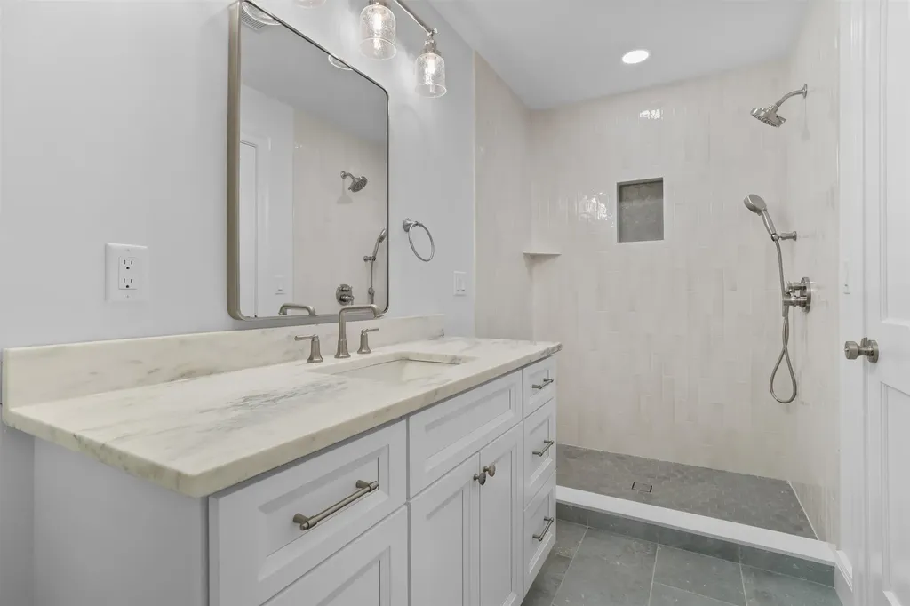 15 Rising Ridge Road Campton NH 03223