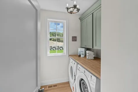 15 Rising Ridge Road Campton NH 03223