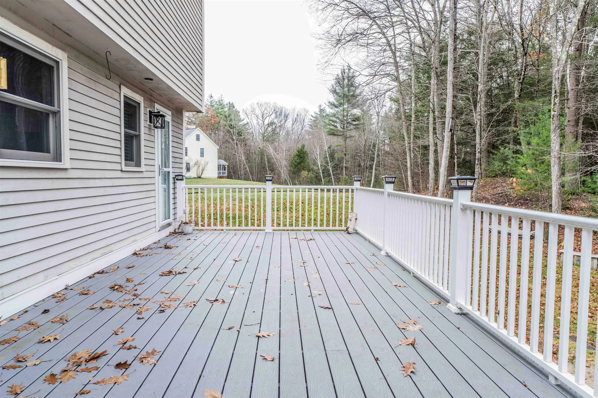 9 Round Robin Loop Fremont NH 03044