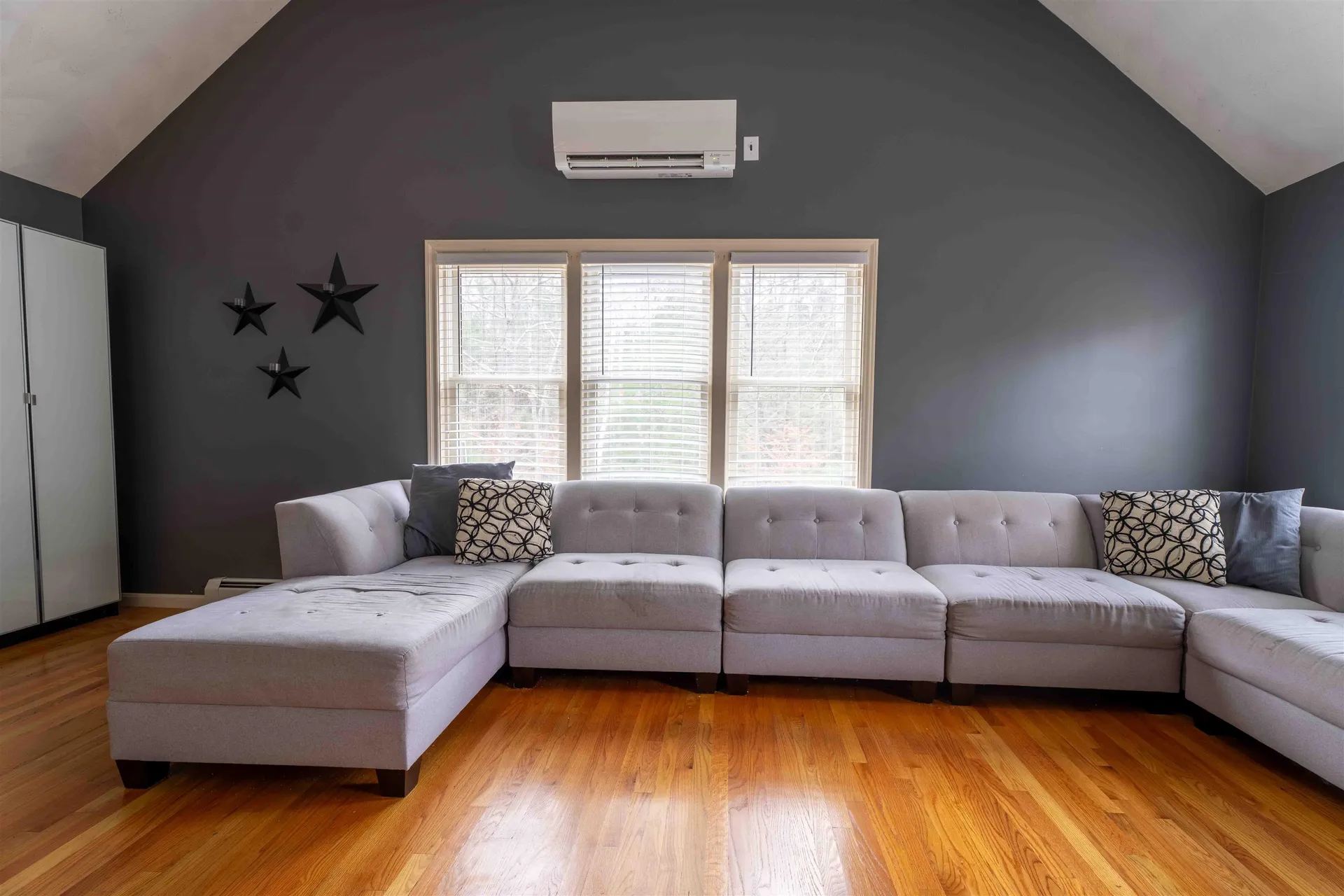 9 Round Robin Loop Fremont NH 03044