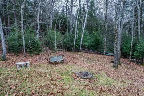 9 Round Robin Loop Fremont NH 03044