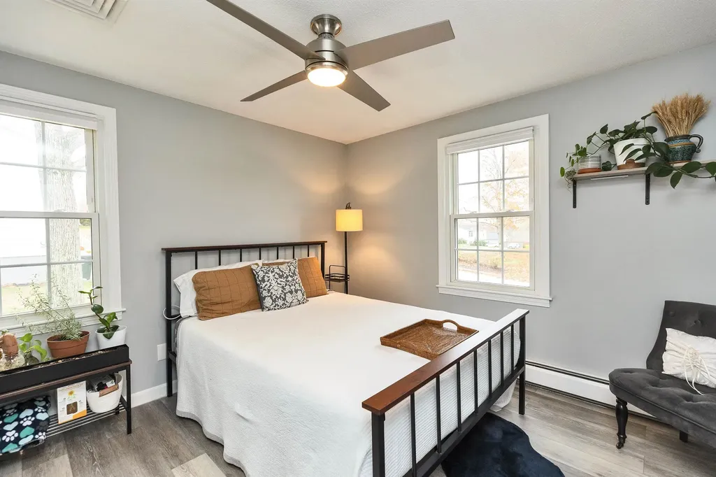 541 Pickering Street Manchester NH 03104