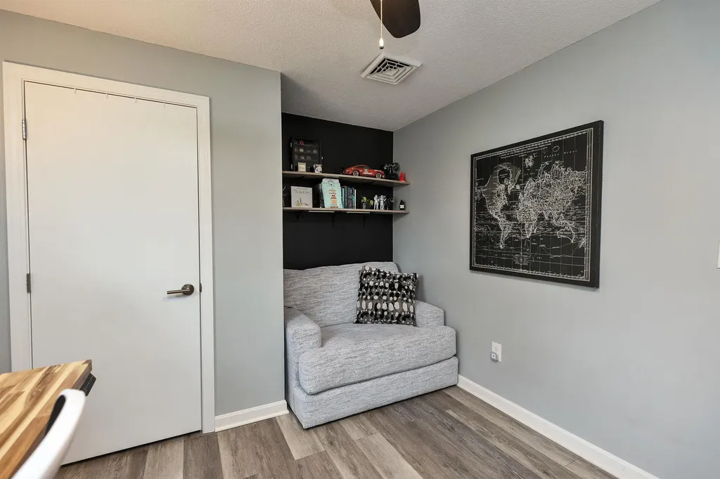 541 Pickering Street Manchester NH 03104