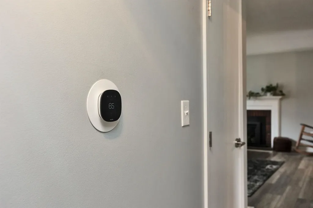 541 Pickering Street Manchester NH 03104