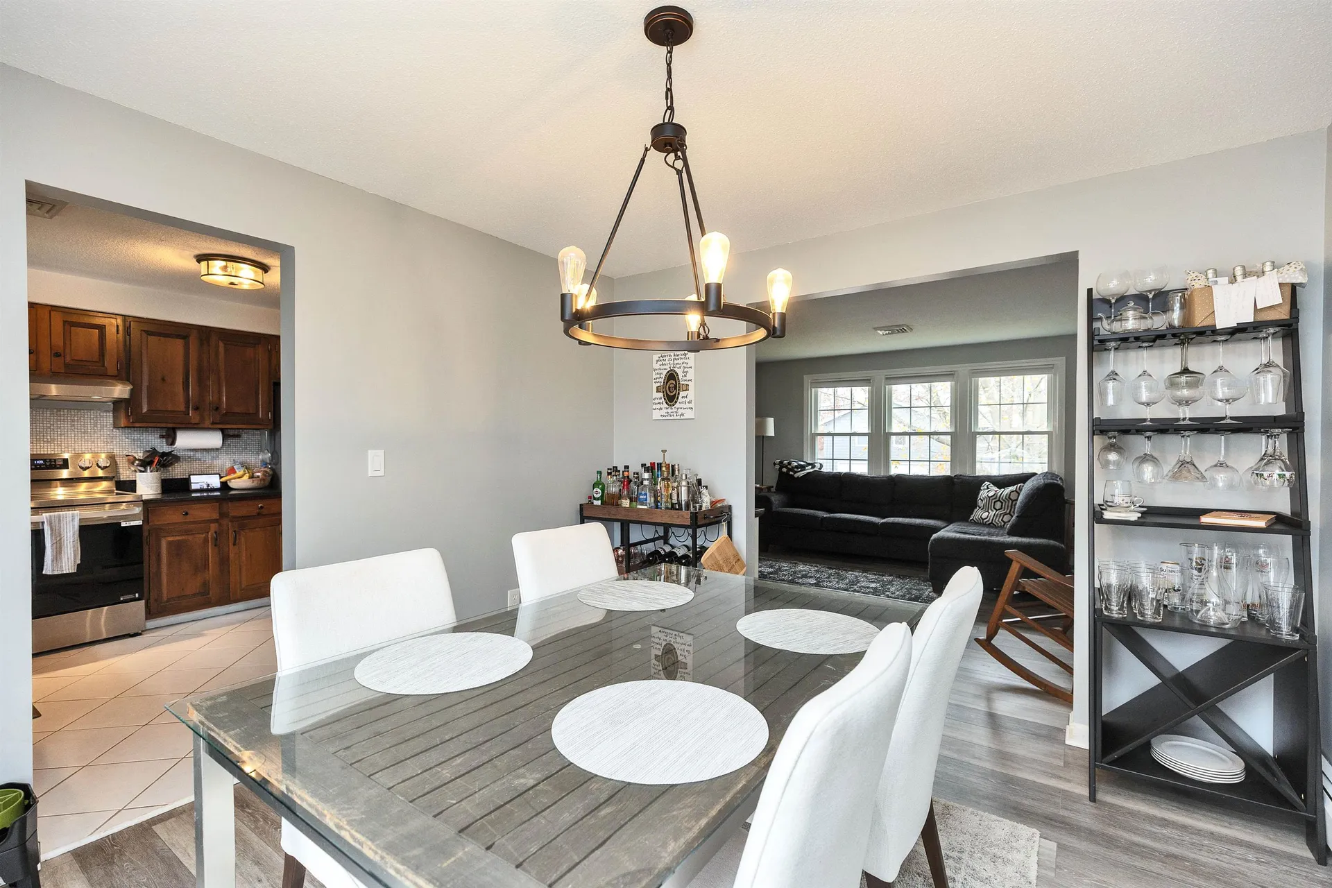 541 Pickering Street Manchester NH 03104