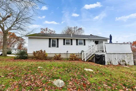 541 Pickering Street Manchester NH 03104