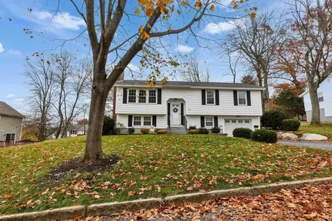 541 Pickering Street Manchester NH 03104