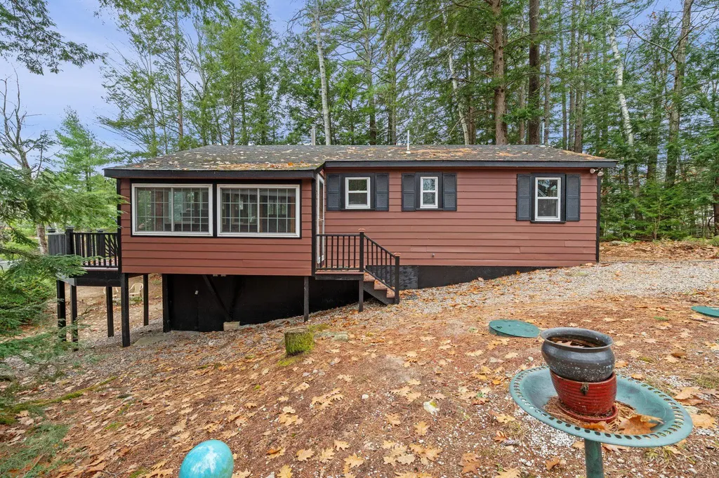 288 Pinkham Road Middleton NH 03887