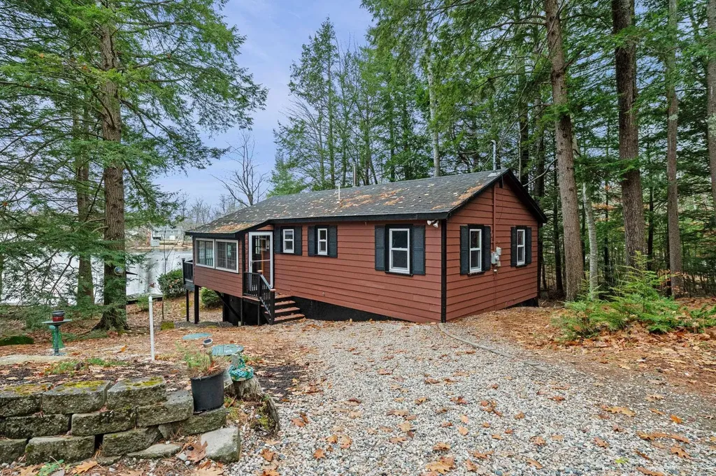 288 Pinkham Road Middleton NH 03887
