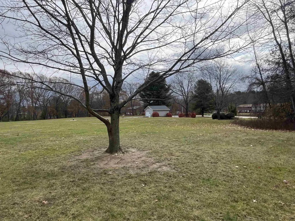 69 Oakridge Drive Londonderry NH 03053