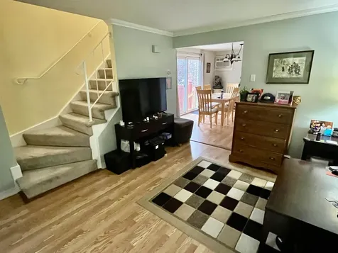 69 Oakridge Drive Londonderry NH 03053