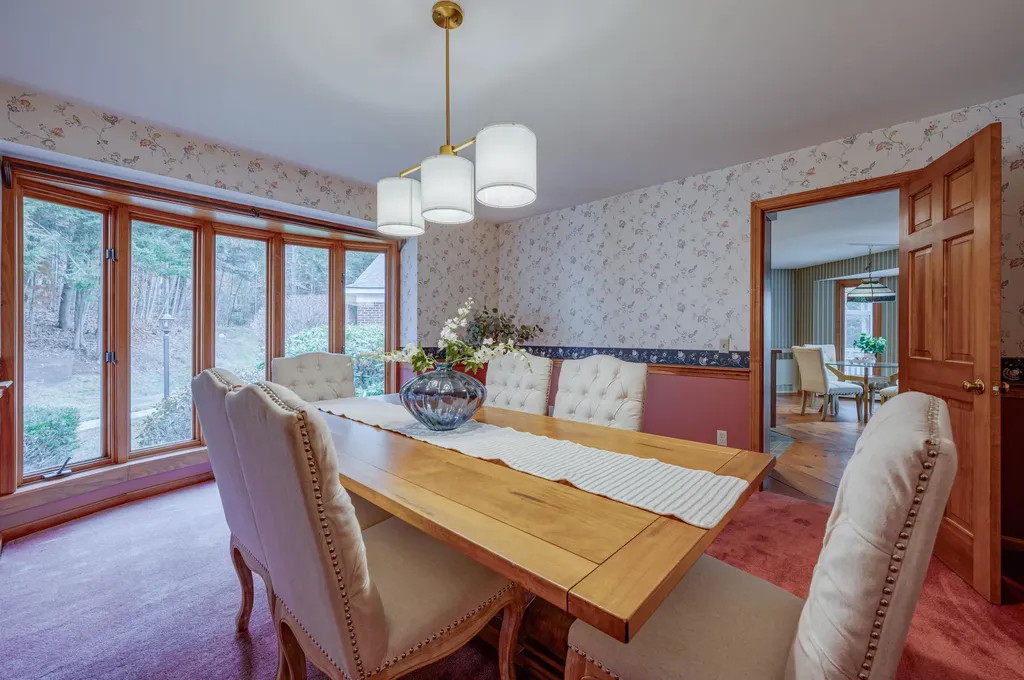 158 Quail Run New London NH 03257