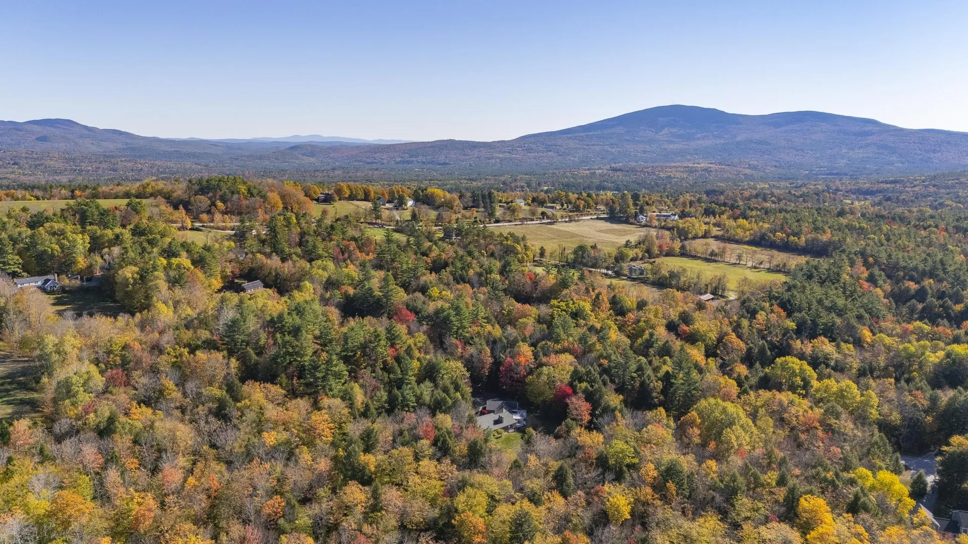 158 Quail Run New London NH 03257