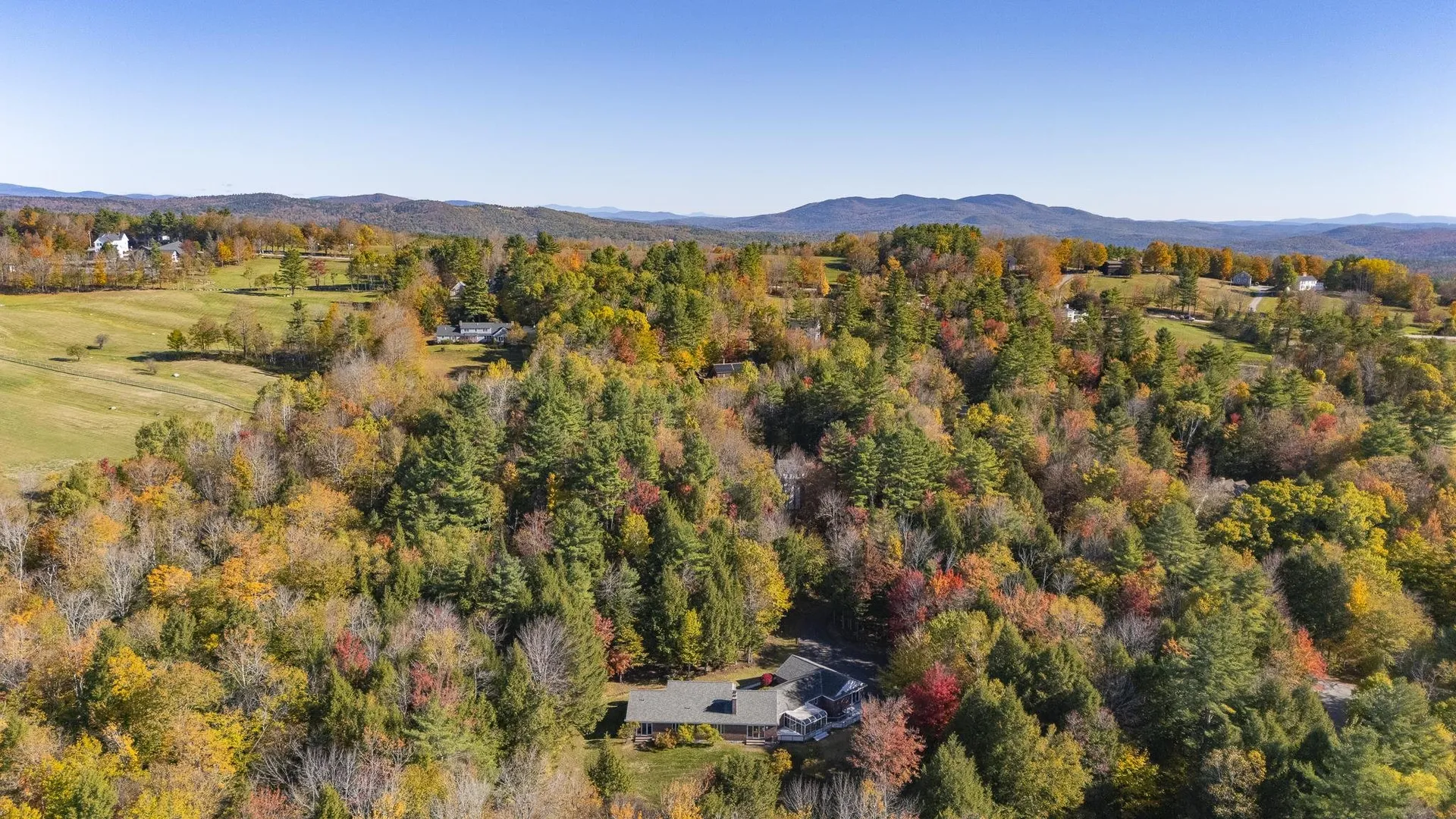 158 Quail Run New London NH 03257