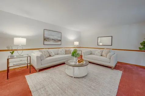 158 Quail Run New London NH 03257