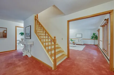 158 Quail Run New London NH 03257