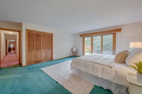 158 Quail Run New London NH 03257