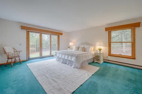 158 Quail Run New London NH 03257