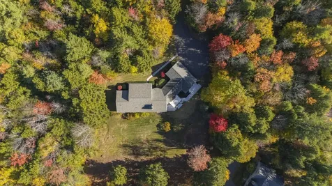 158 Quail Run New London NH 03257