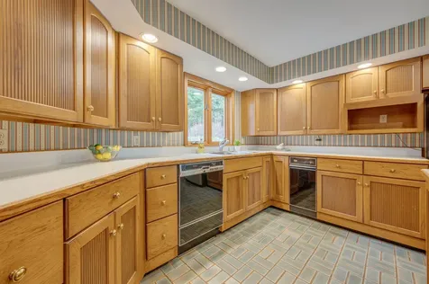 158 Quail Run New London NH 03257