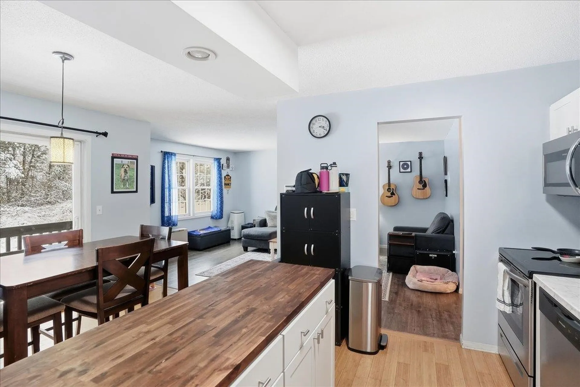 84 Twin Oaks Terrace South Burlington VT 05403