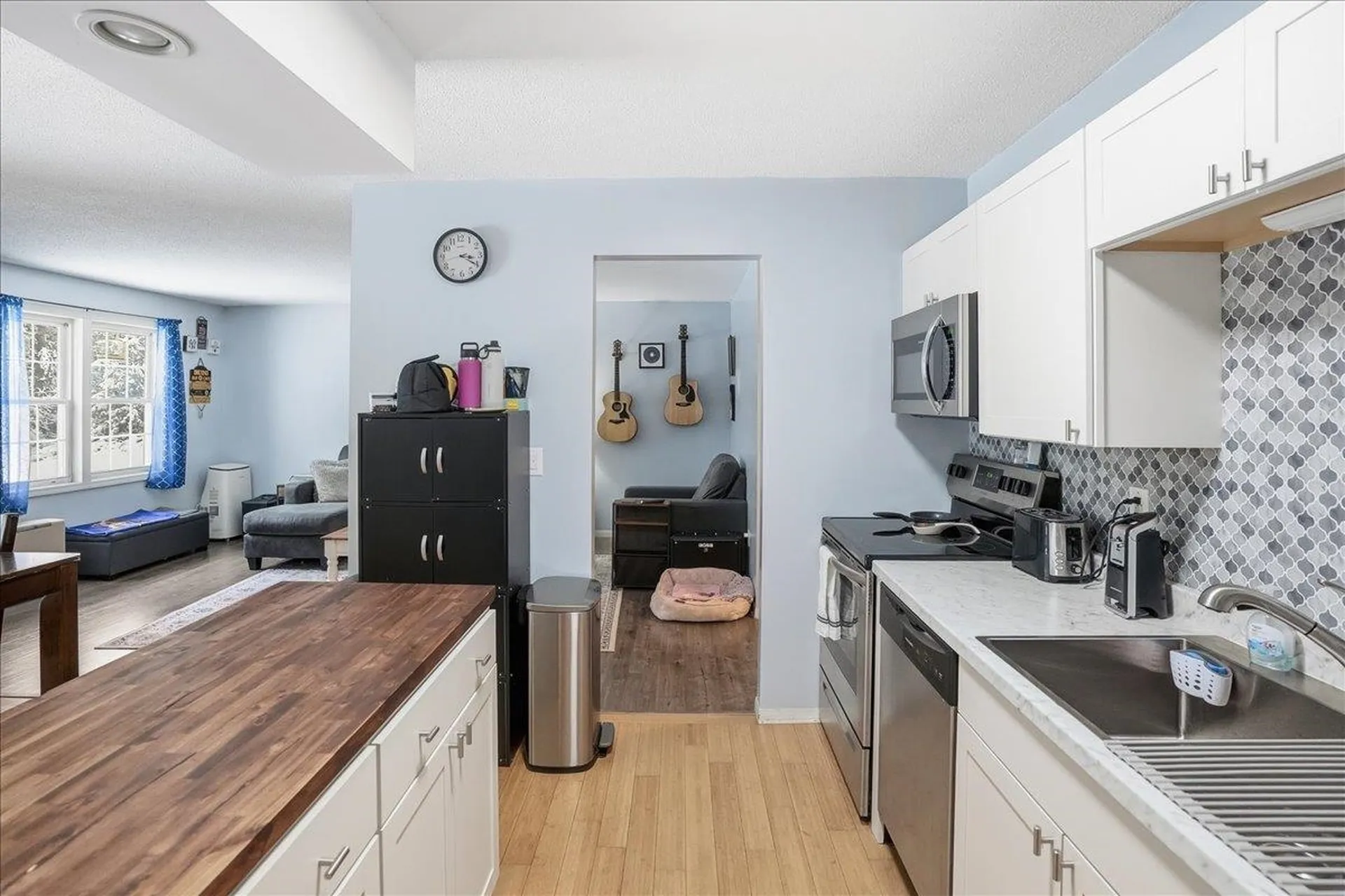 84 Twin Oaks Terrace South Burlington VT 05403